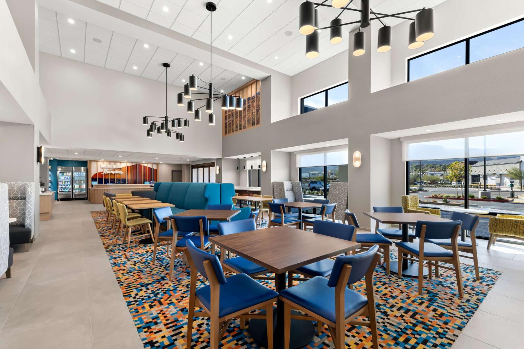 Hampton Inn & Suites Corona, Ca מראה חיצוני תמונה